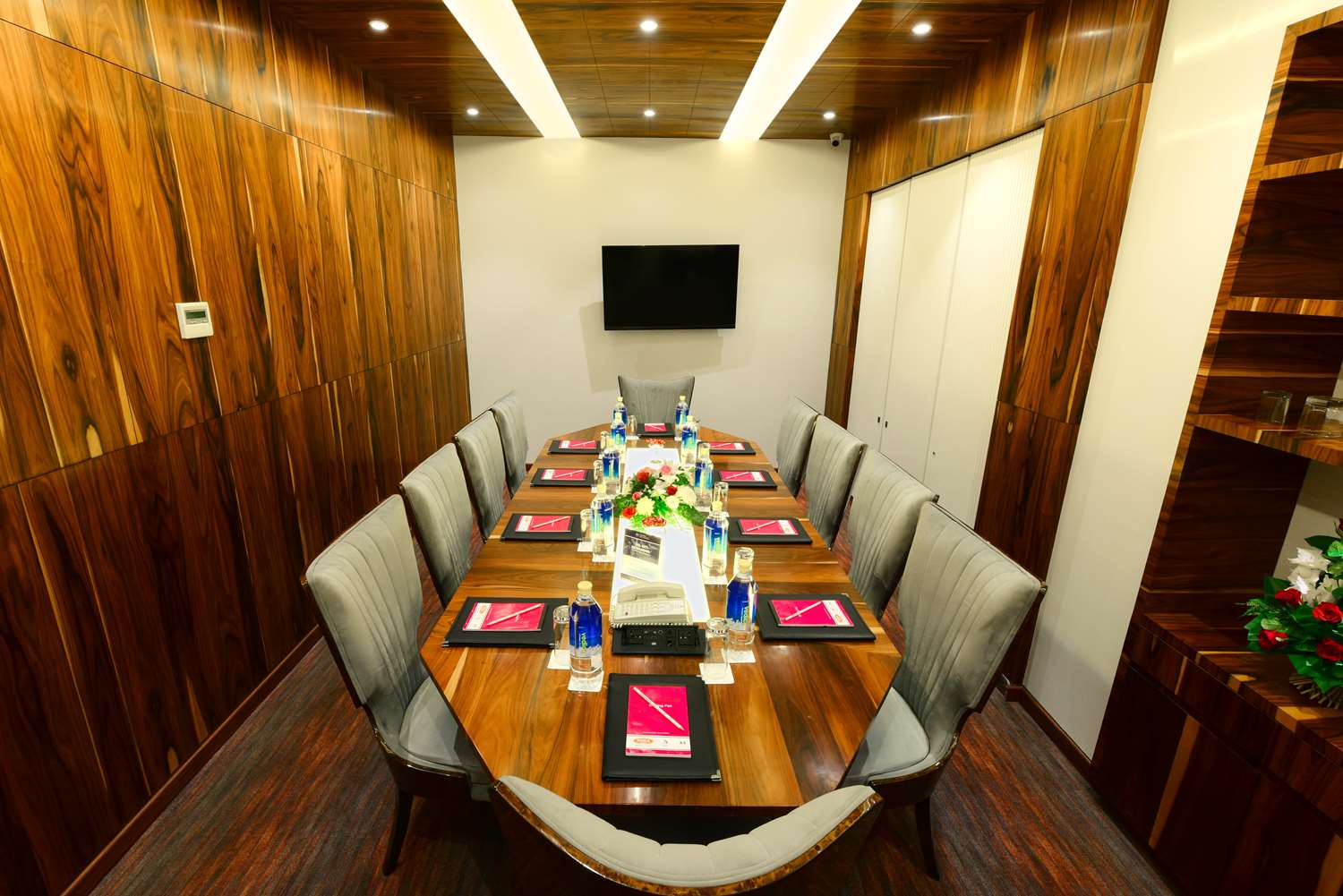 Surestay Hotel By Best Western Model Town Amritsar 25/30