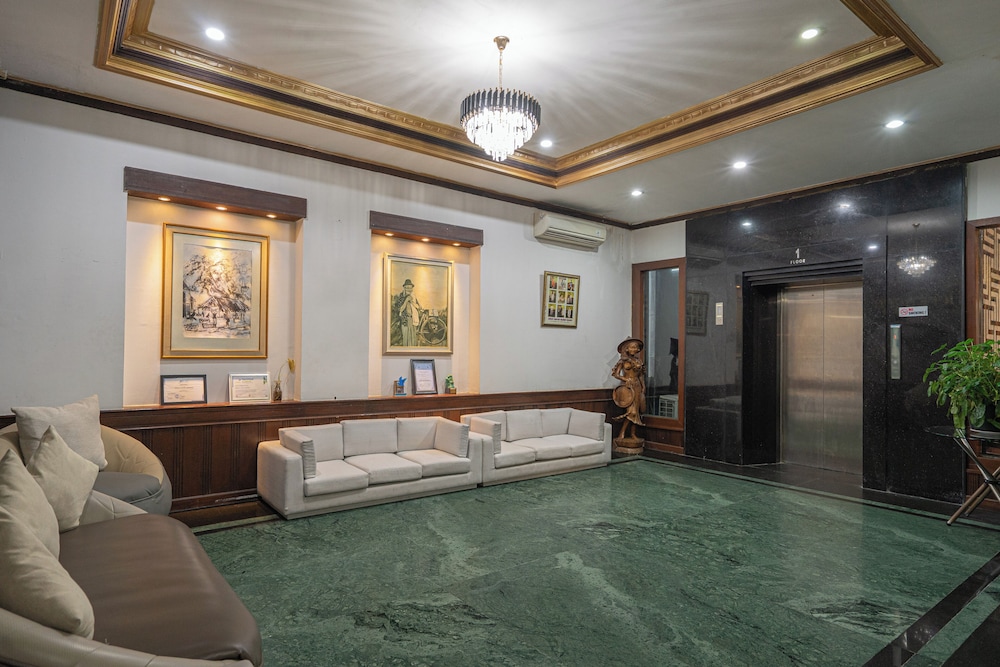Nirmala Hotel 30/55