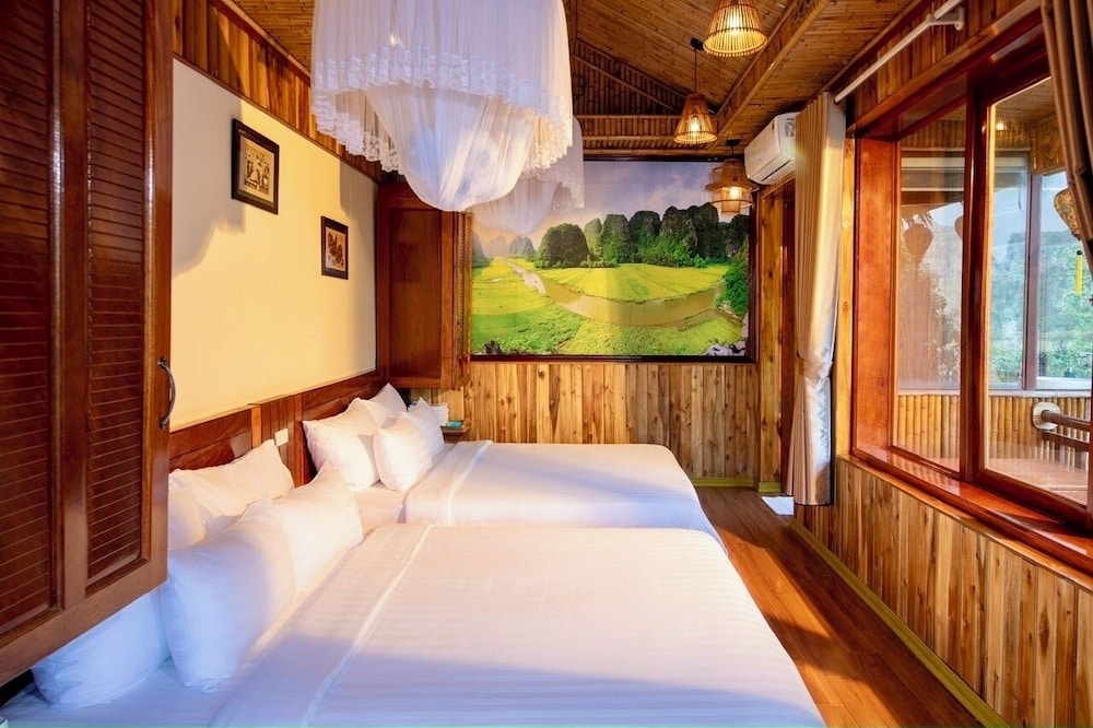 Mua Cave Ecolodge 27/72