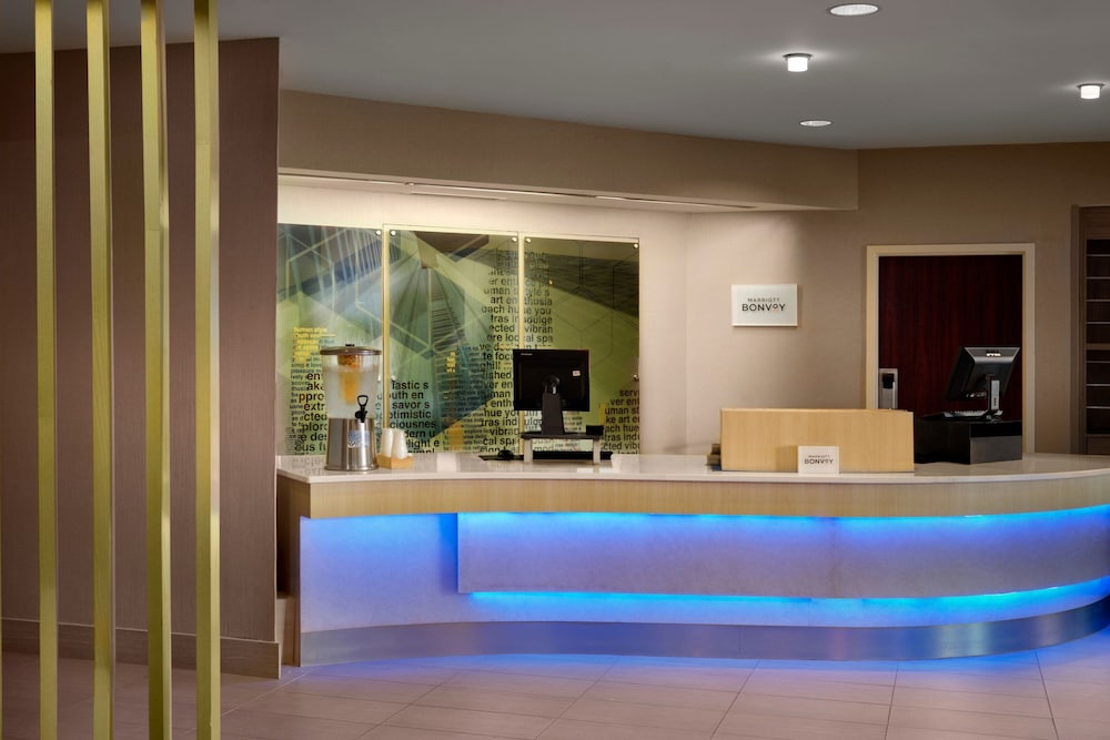 Springhill Suites By Marriott Metro Center 11/47
