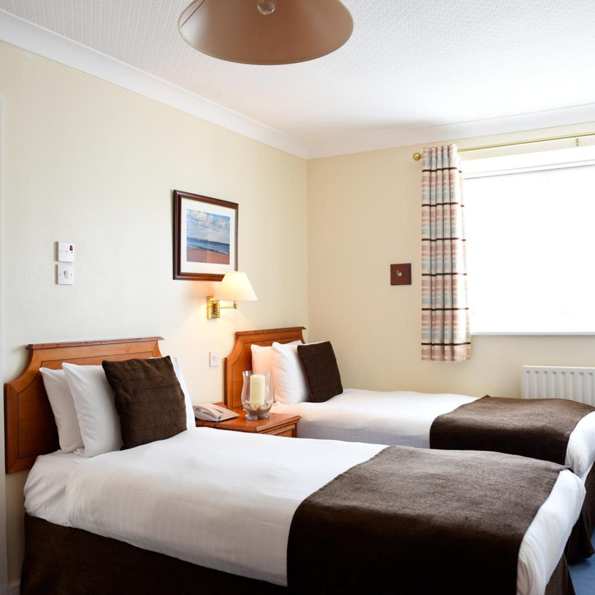 Room, Twin Beds