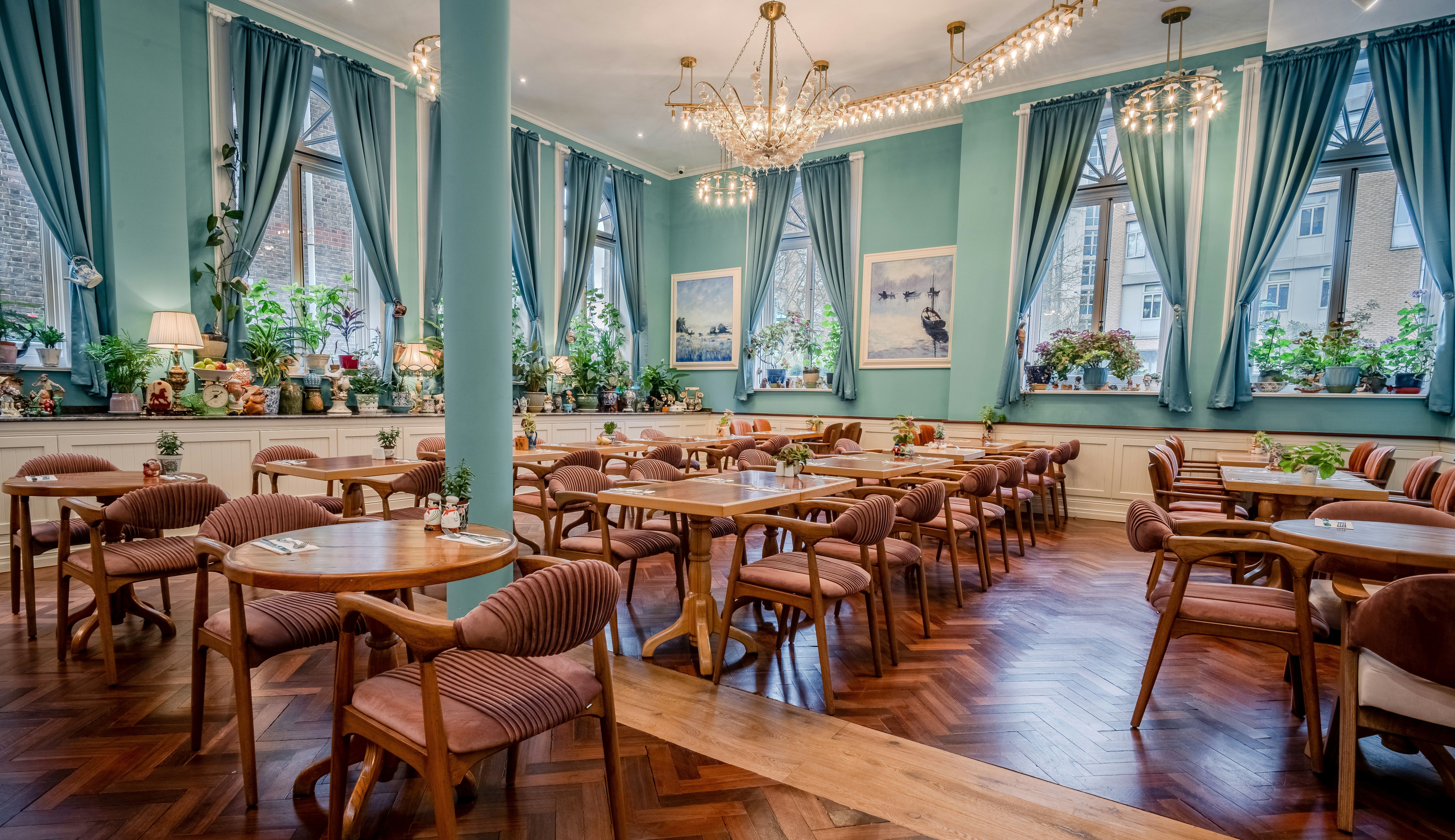 Limehouse Library Hotel 104/107