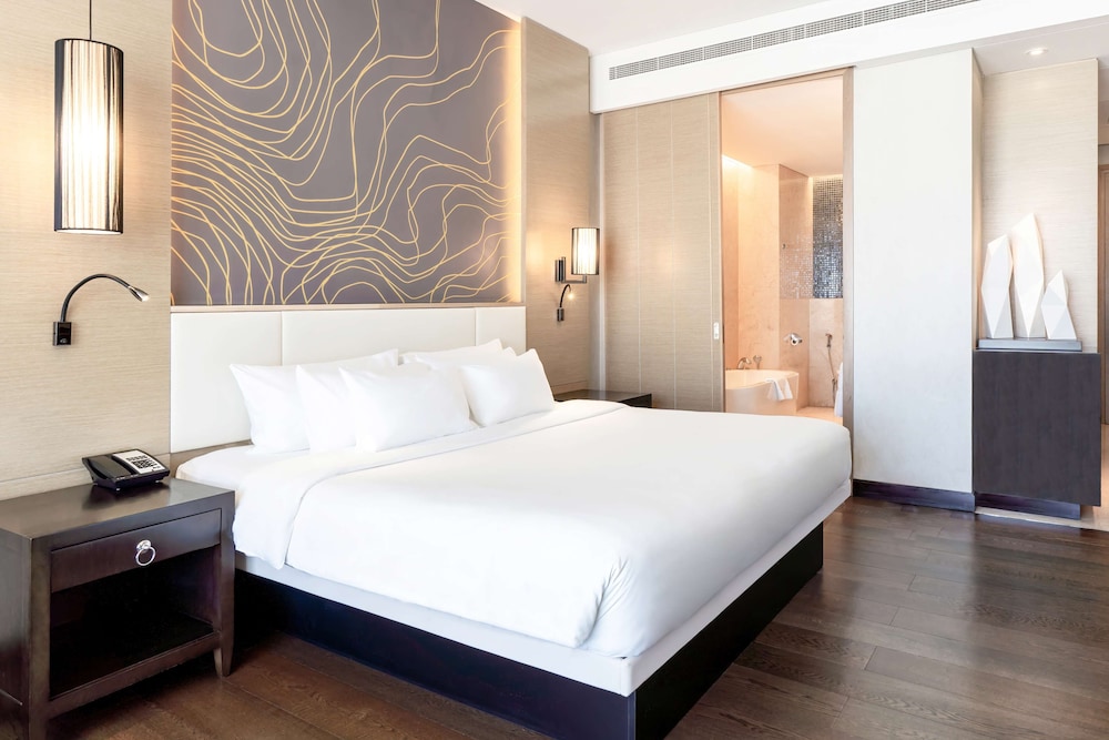 Radisson Collection Muscat, Hormuz Grand 25/70