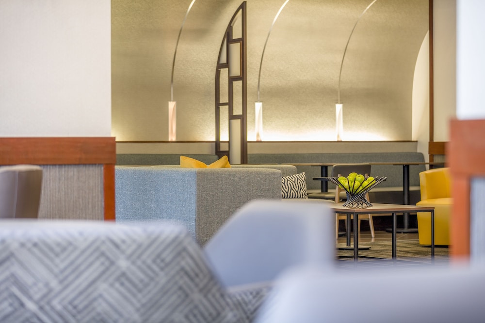 Hyatt Place San Antonio Airport - Quarry Market 22/32