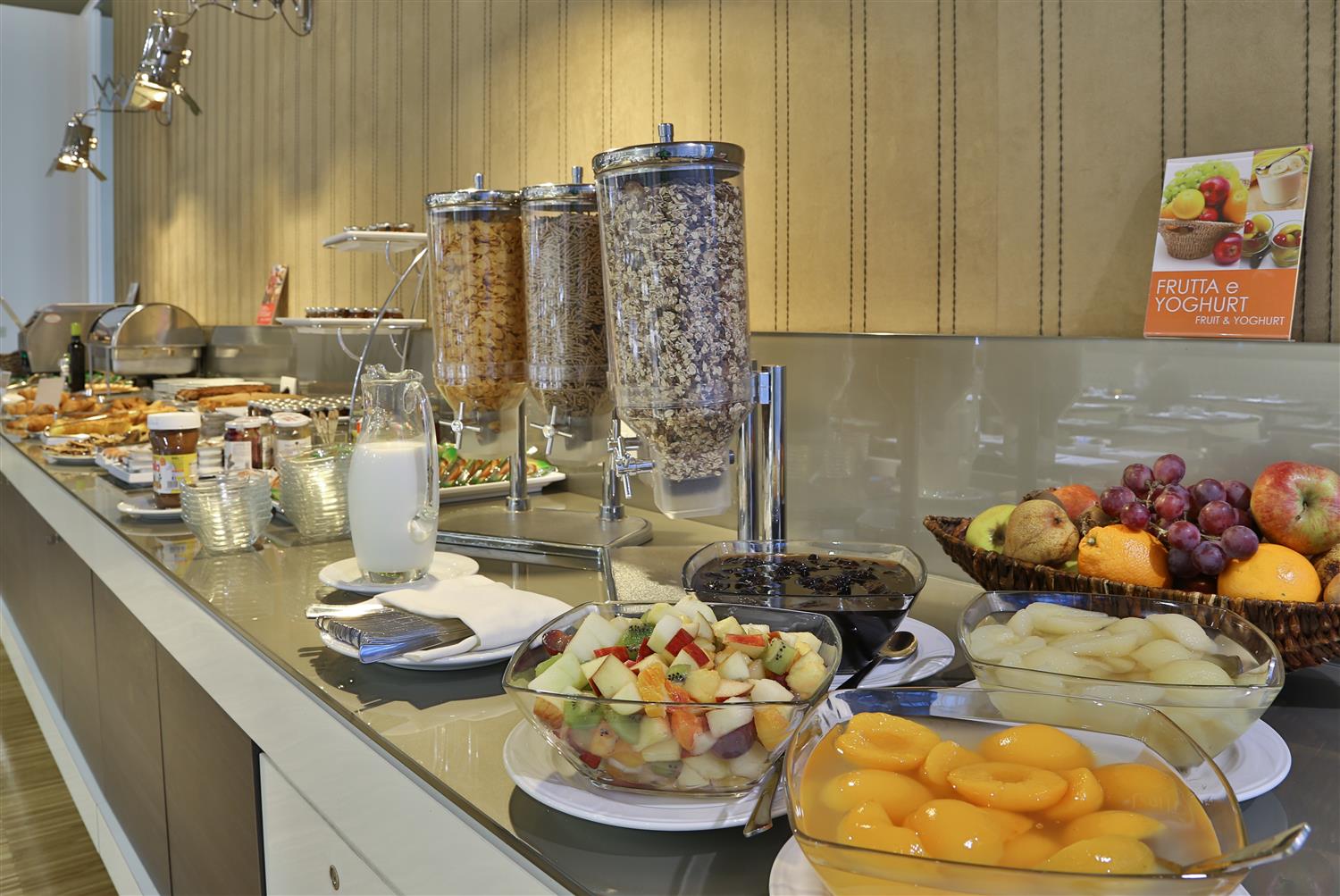 Best Western Premier Chc Airport 23/81