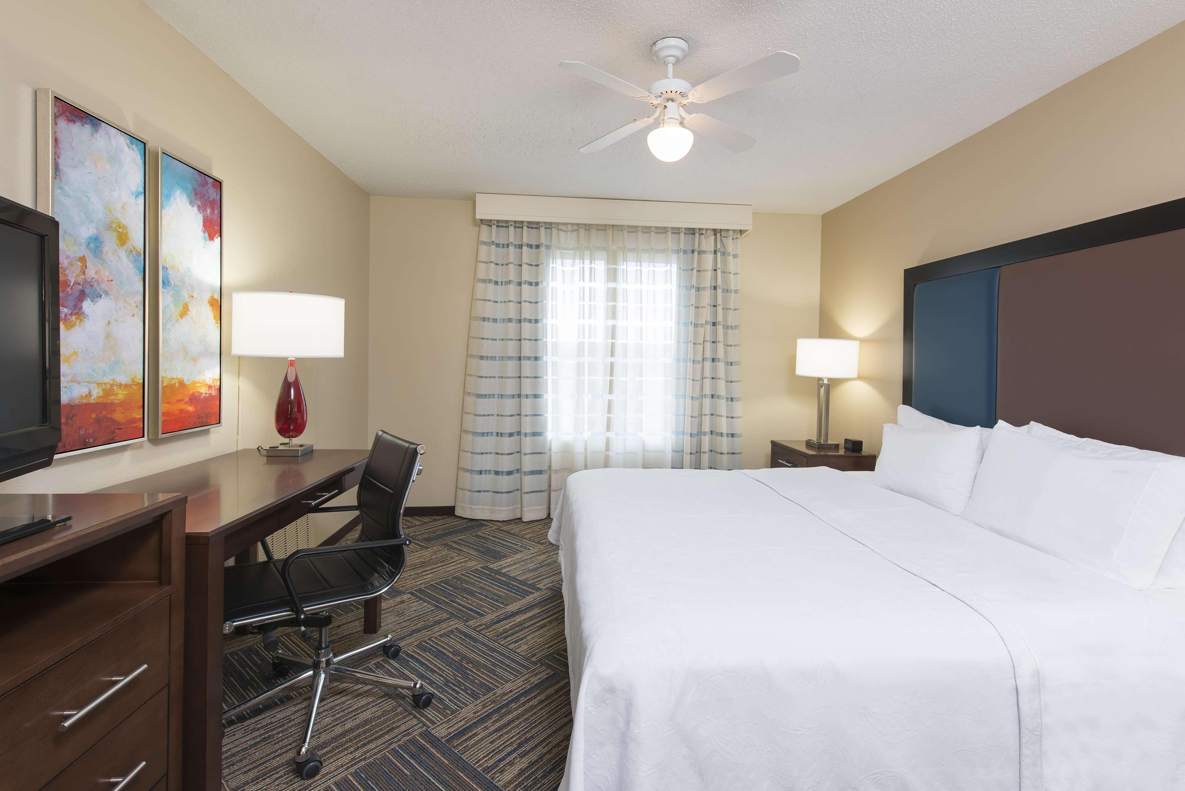2 BEDROOMS, SUITE, 2 DOUBLE BEDS, KING BED, 2 BATHROOMS