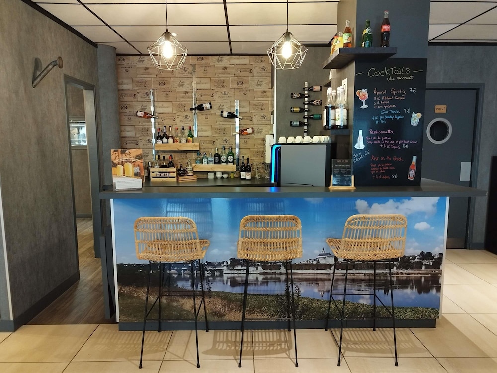 ibis Styles Blois Centre Gare 43/68