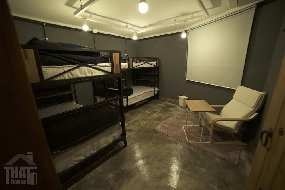 That House - Hostel 37/57