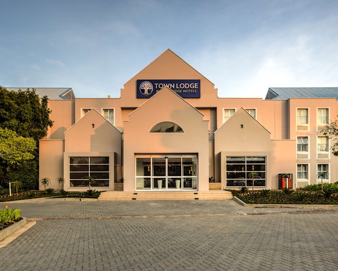 Town Lodge Waterfall, Midrand 1/10