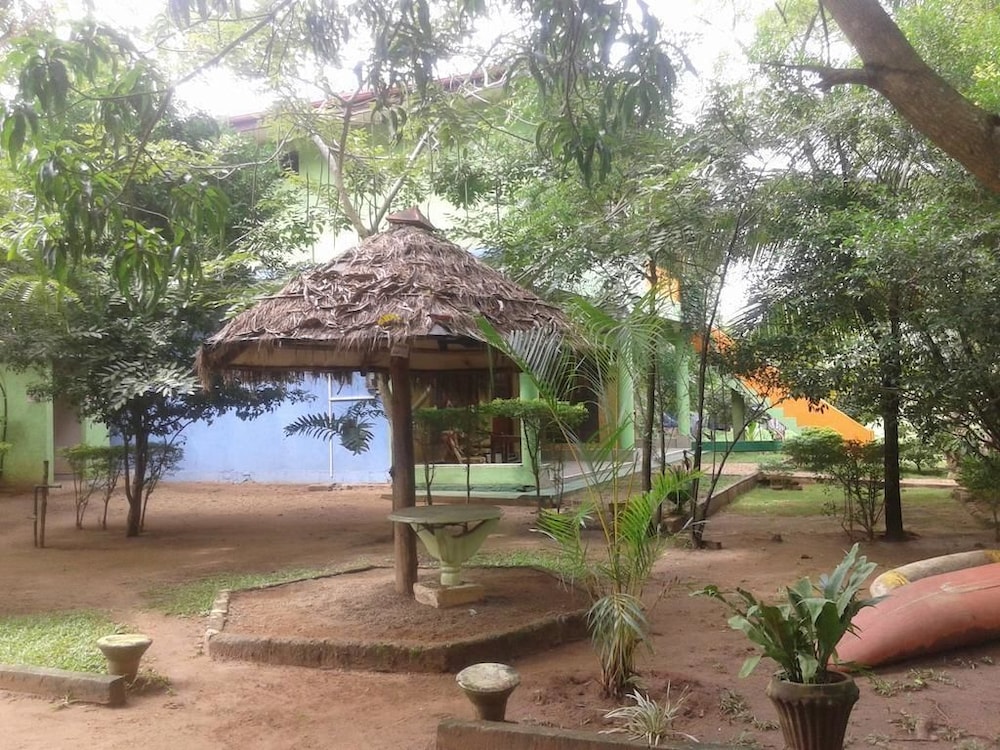 Suwanila Rest 9/10