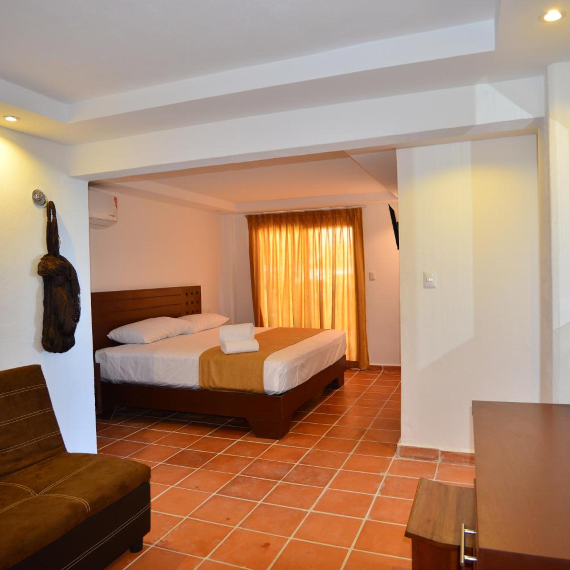Hotel Rio Lagartos 16/59