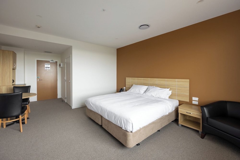 Manha Hotel Auckland Airport 17/26