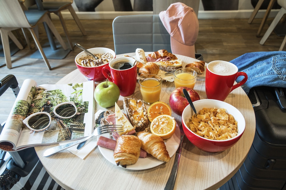 Ibis Styles Evry Cathedrale 28/48