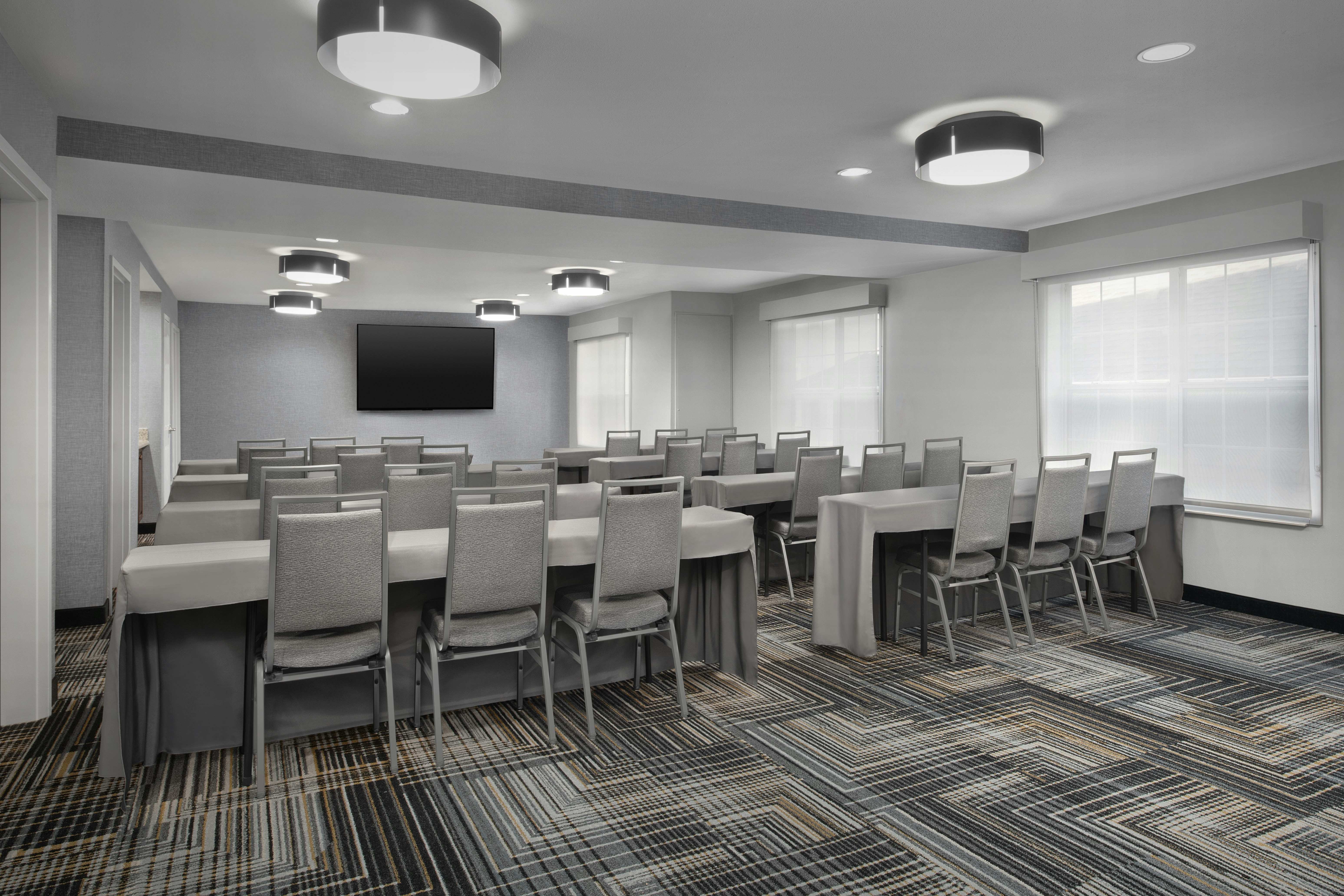 Homewood Suites By Hilton Newark Cranford 39/53