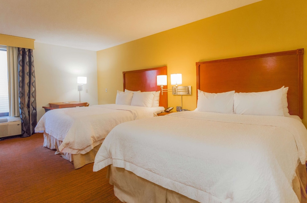 Hampton Inn & Suites St. Louis/Chesterfield 20/81