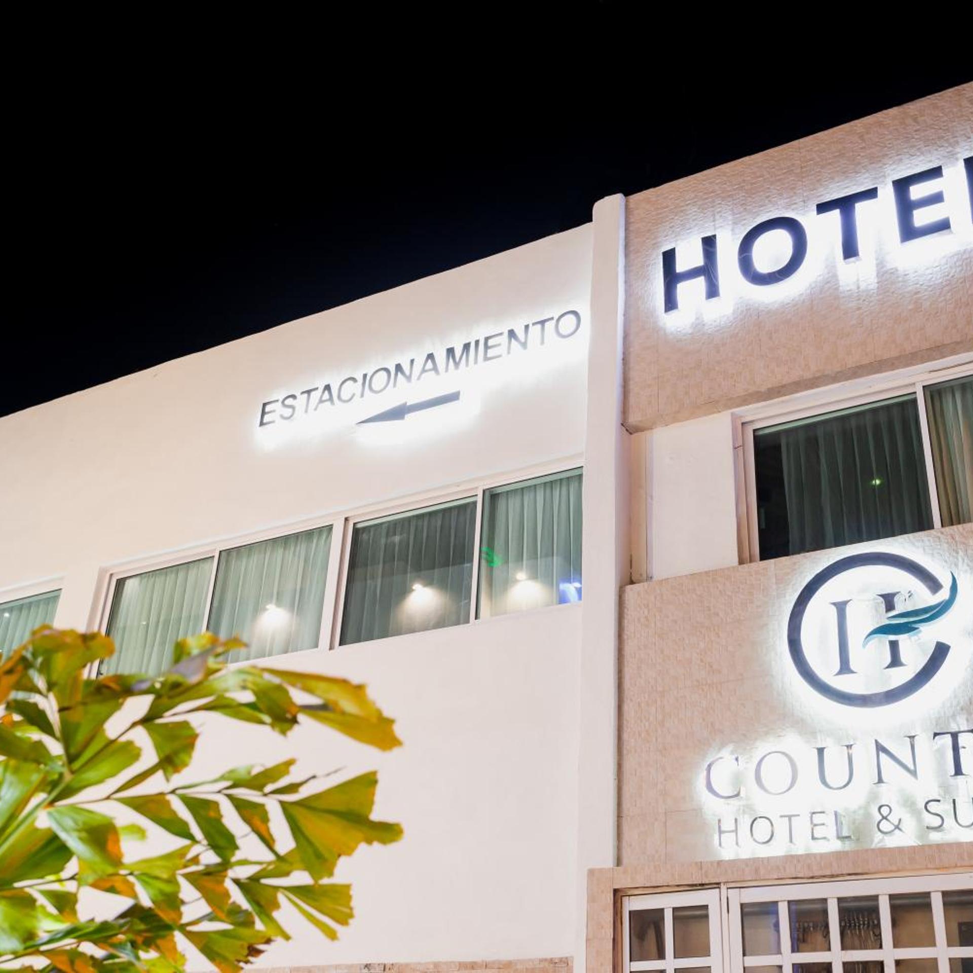 Hotel & Suites Country 1/50