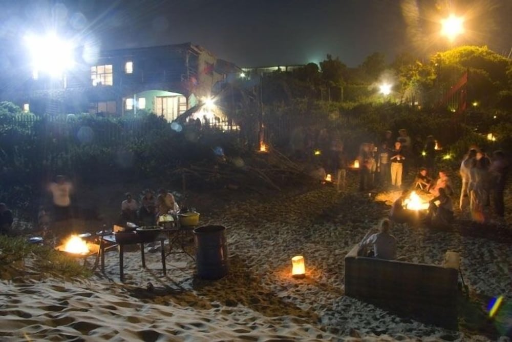 Island Vibe Jeffreys Bay Hostel 30/41