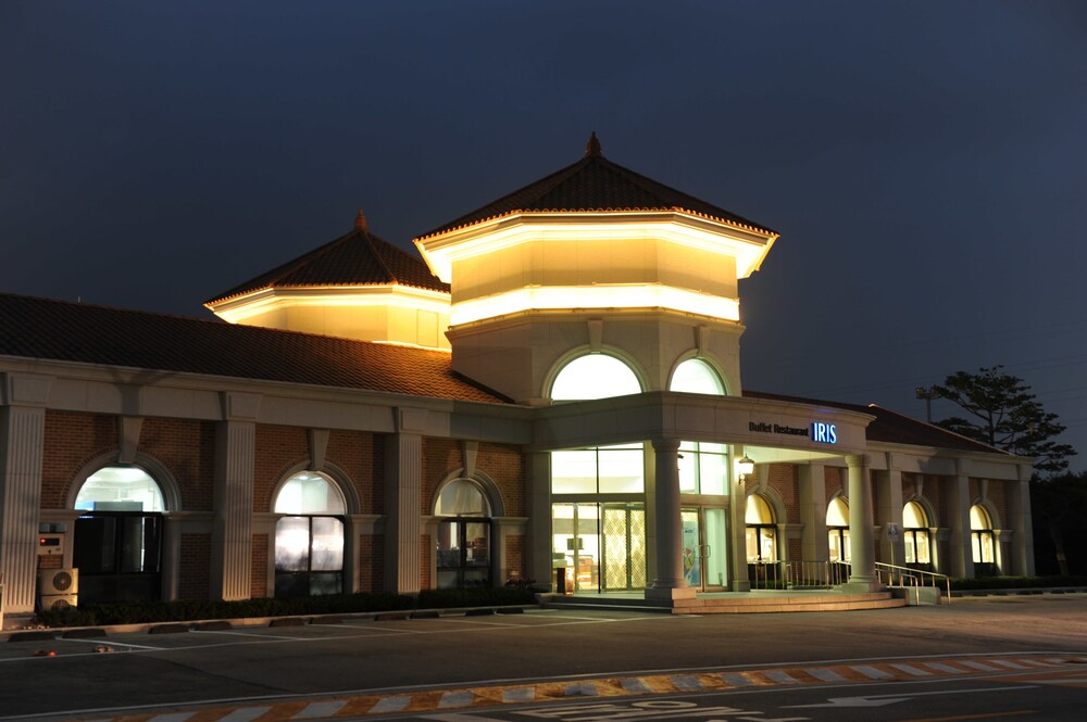 PINE RIDGE RESORT 4/47