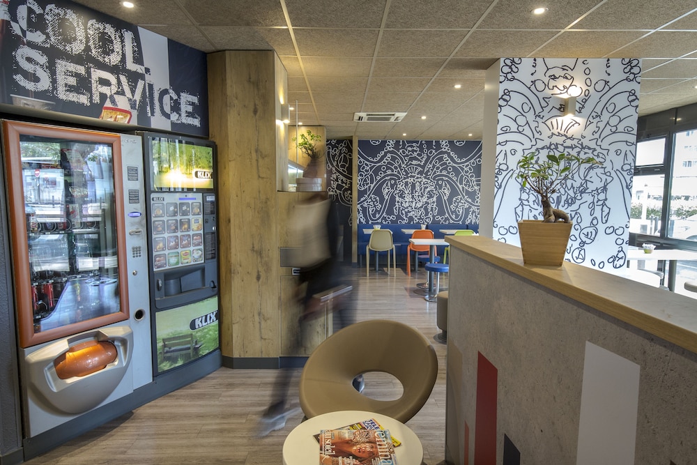 Ibis Budget Marseille Timone 57/70