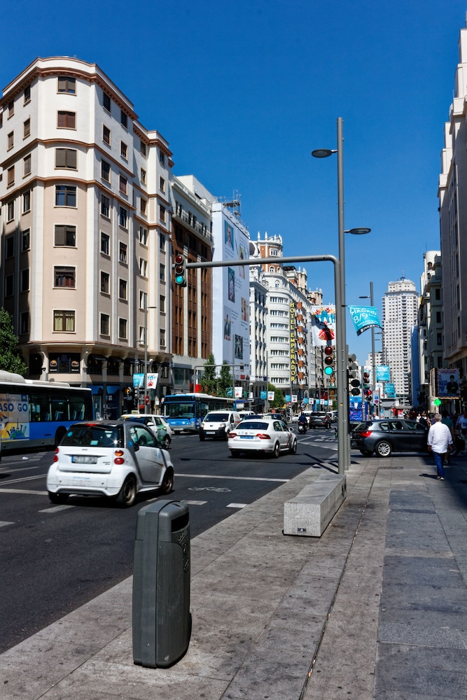 Arenal Suites Gran Vía 35/50