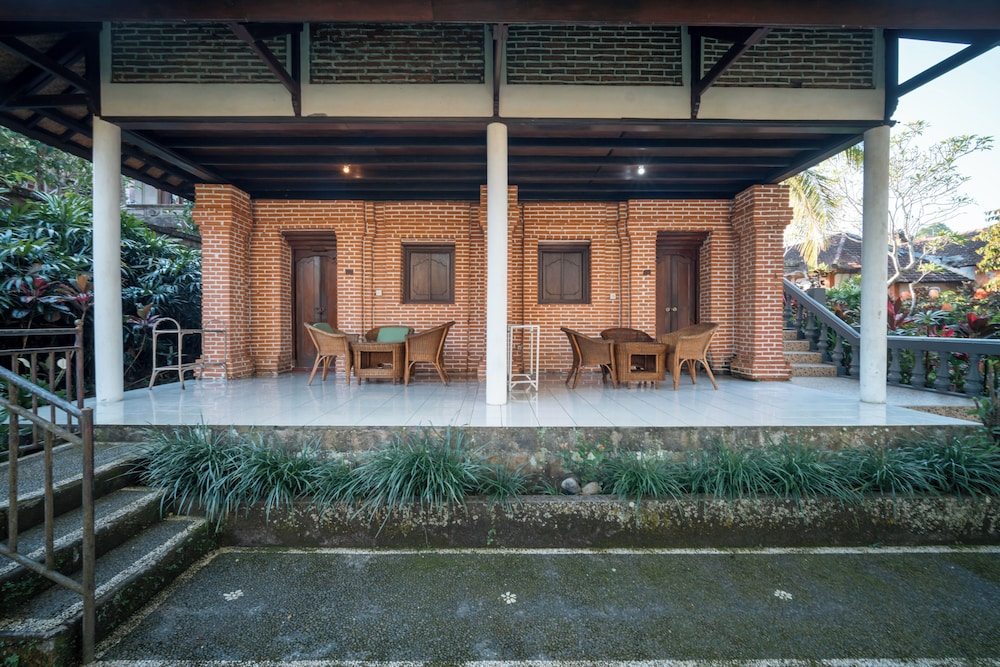 Argasoka Bungalows 2/77