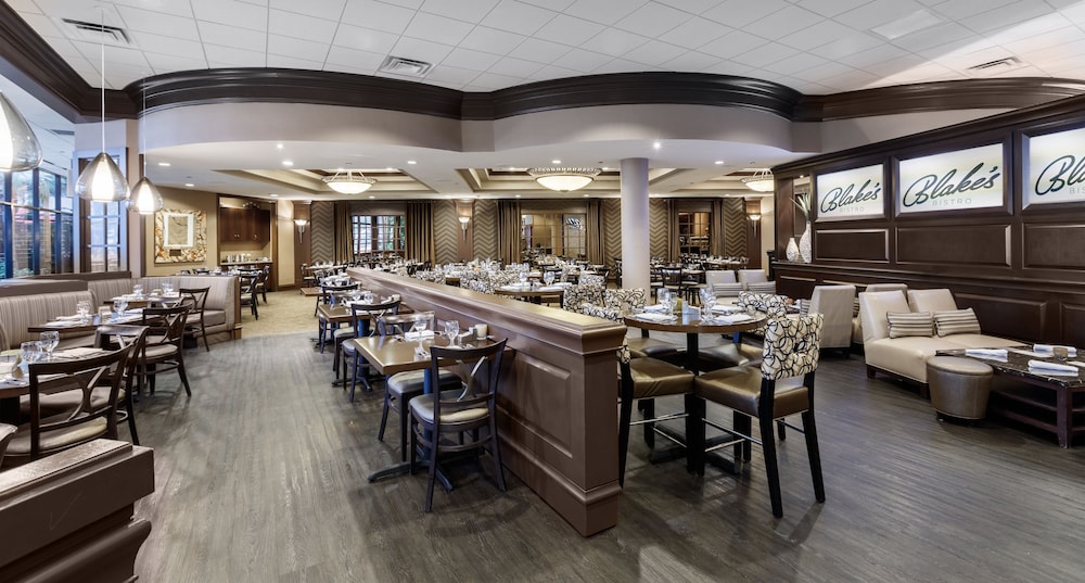 The San Luis Resort Spa & Conference Center 16/25