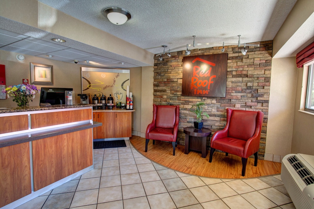 Red Roof Inn Pensacola - West Florida Hospital 8/28