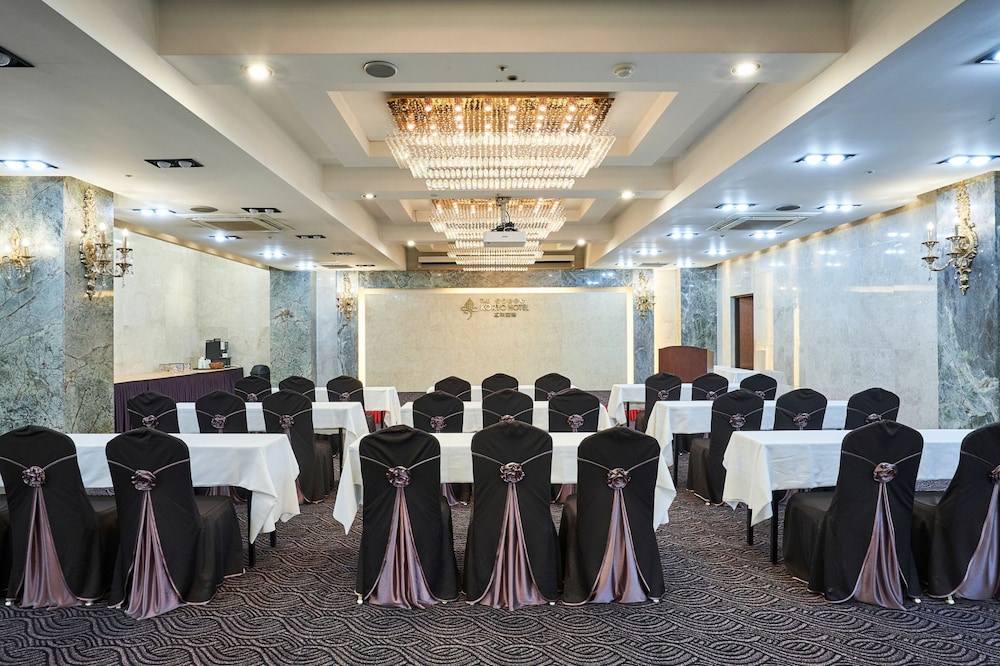 The Koryo Hotel 53/58