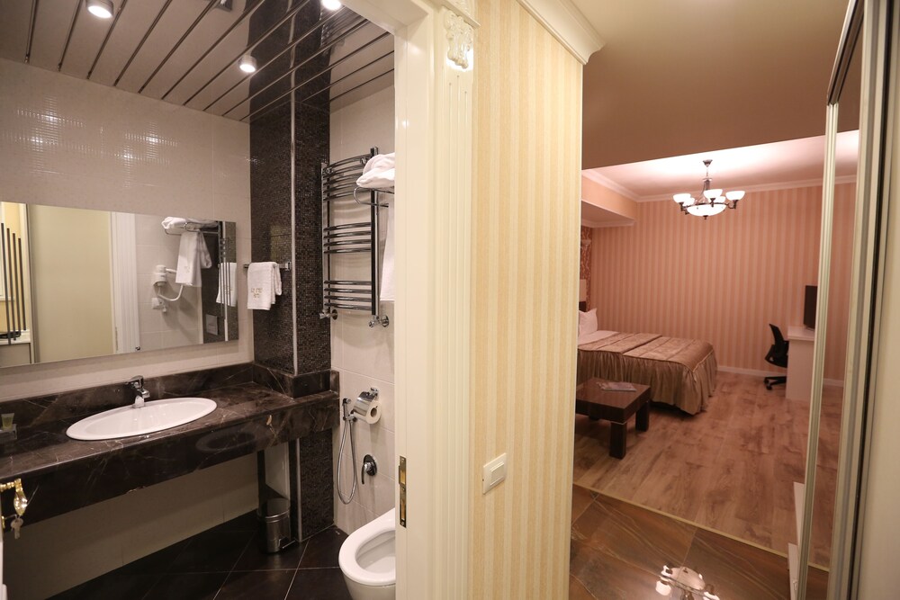 Old Street Boutique Hotel Baku 26/41