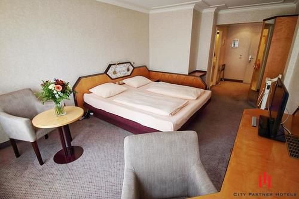 Hotel Senator Hamburg 13/35