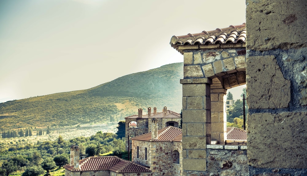 Klymeni Traditional Homes 45/50