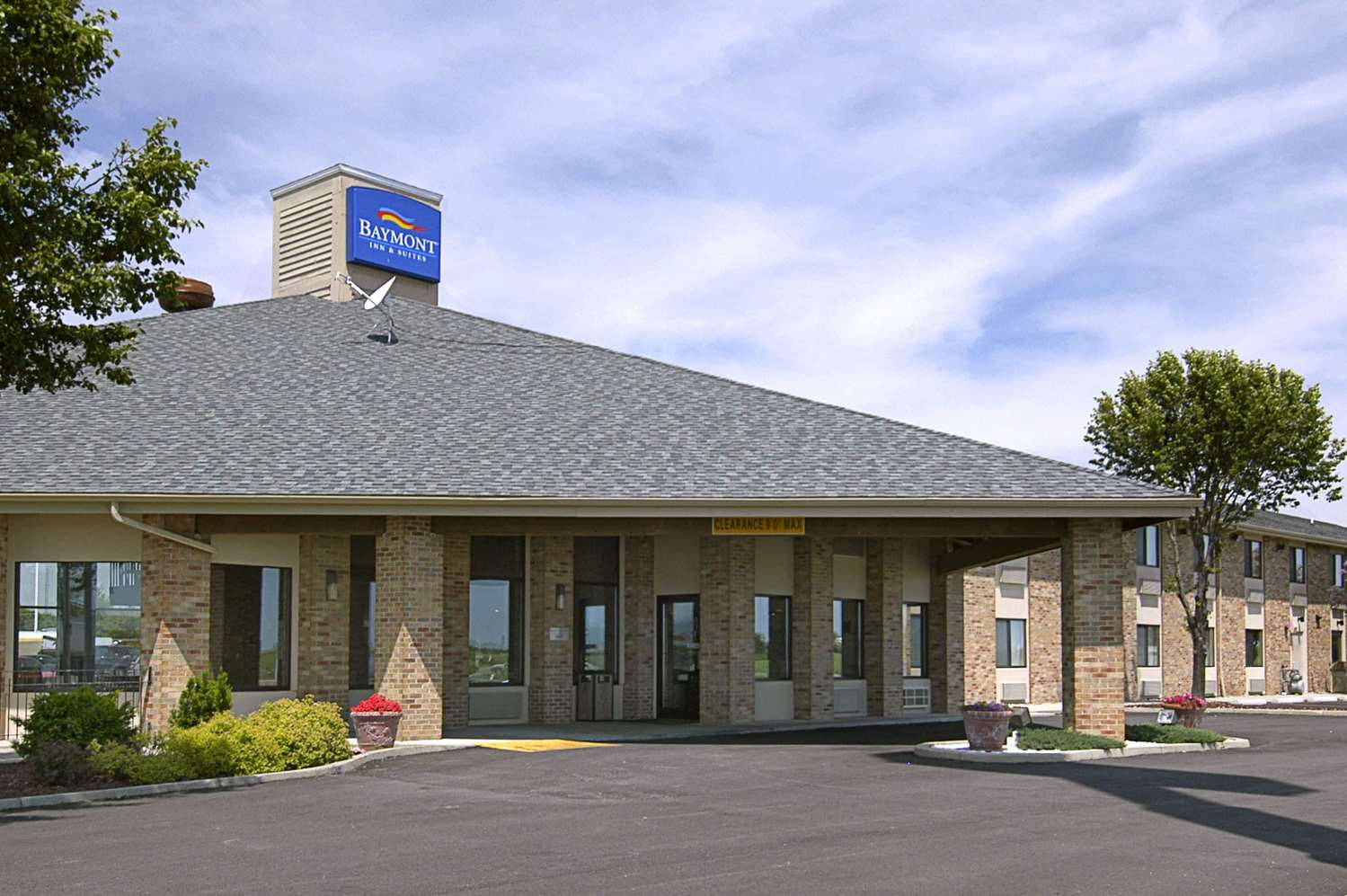Baymont By Wyndham Tuscola 40/42