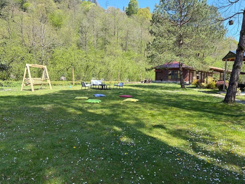 Pinar Kir Evi 46/48