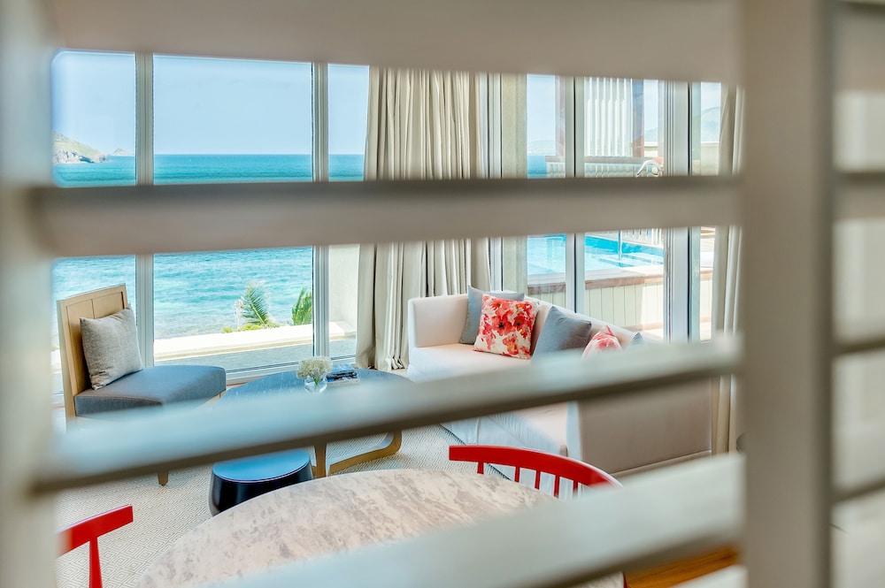 PARK HYATT ST. KITTS 46/74
