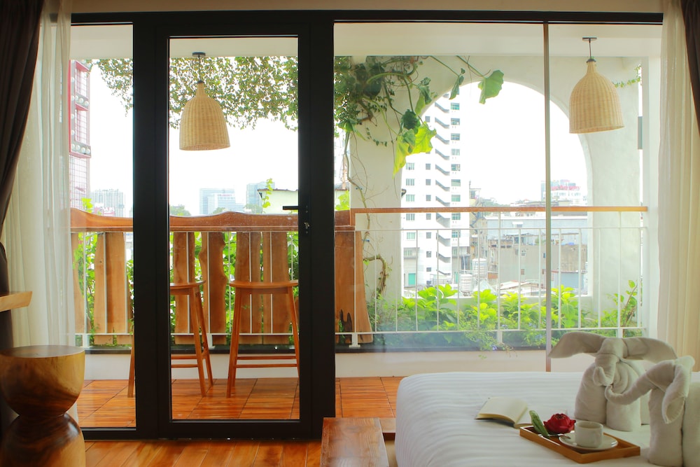 Duc Vuong Hotel 59/86