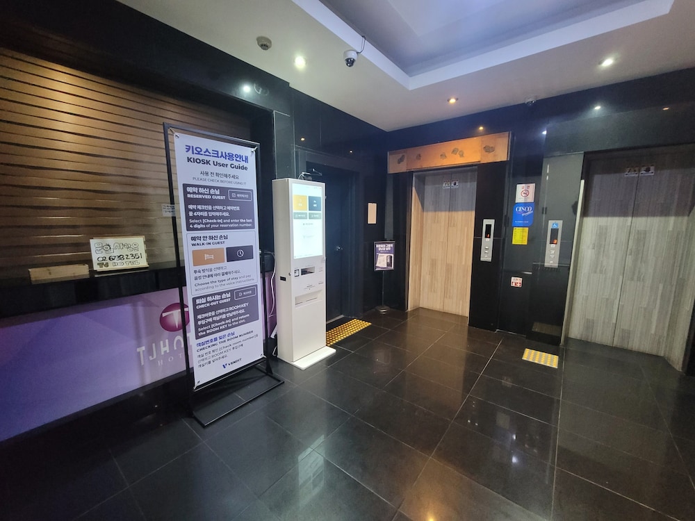 Hotel Tj photo3