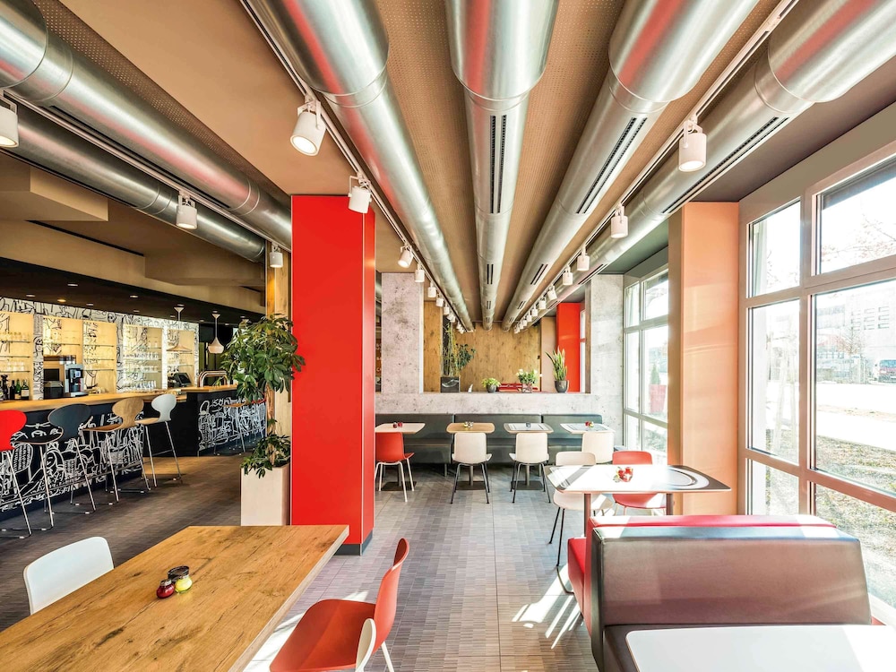 Ibis Munchen Garching 10/49