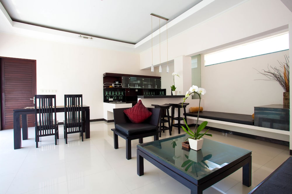 THE RISHI VILLA UMALAS 37/54
