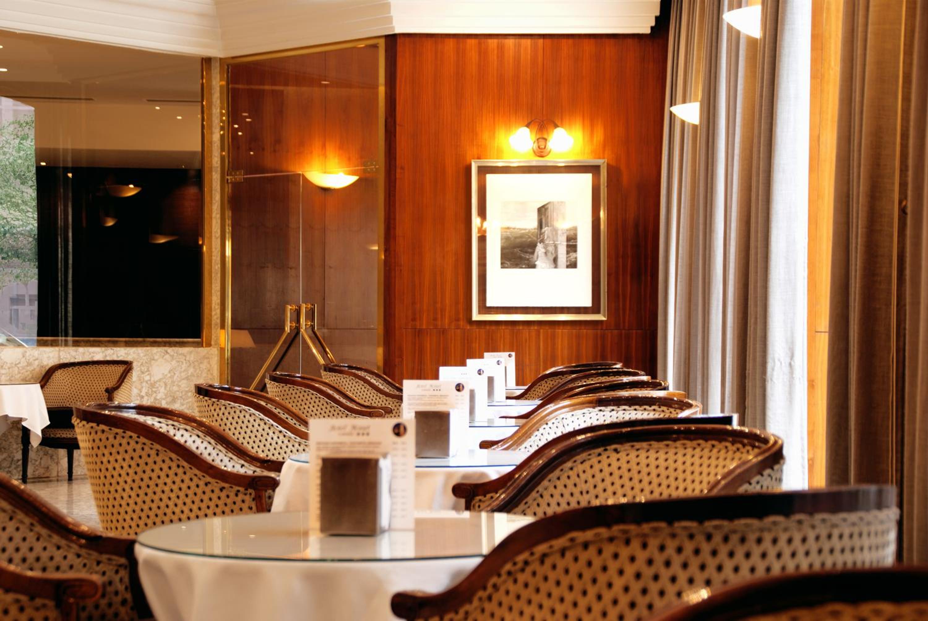 Hotel Mozart 51/59