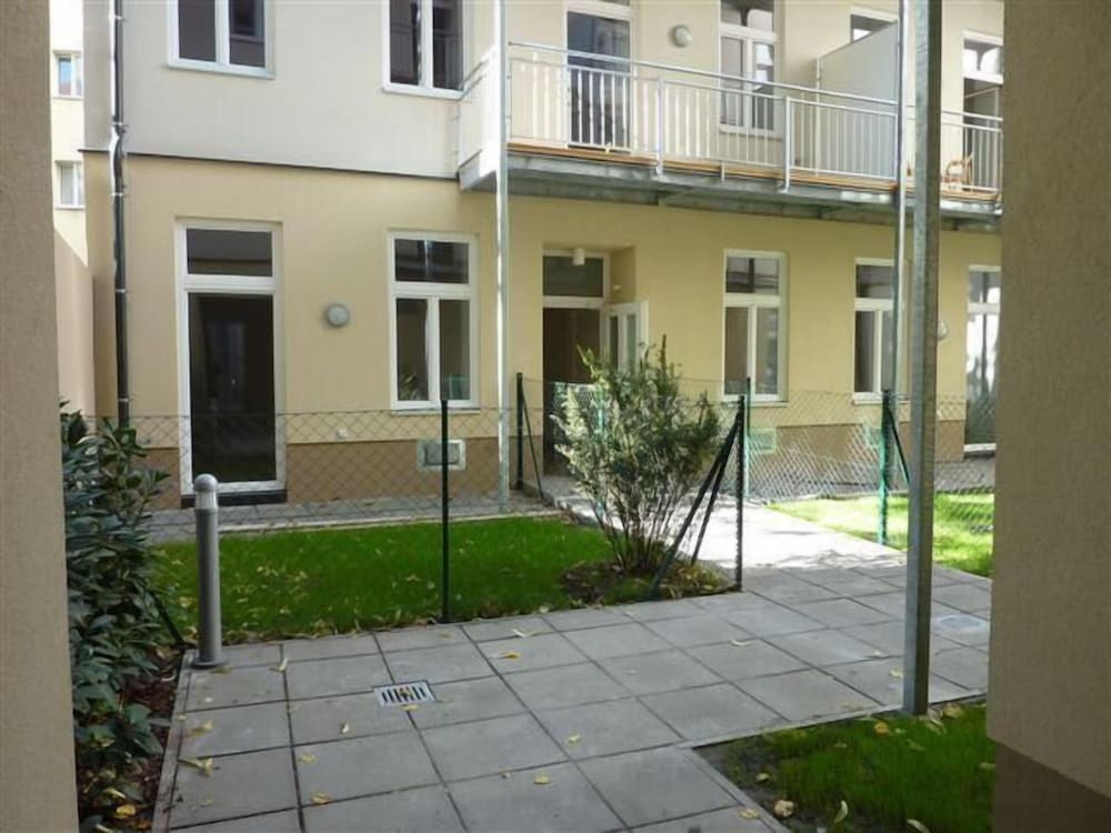 GoVIenna Modern Apartment 11/17