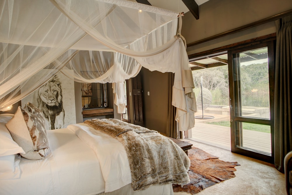 3 BEDROOMS, LUXURY, VILLA
