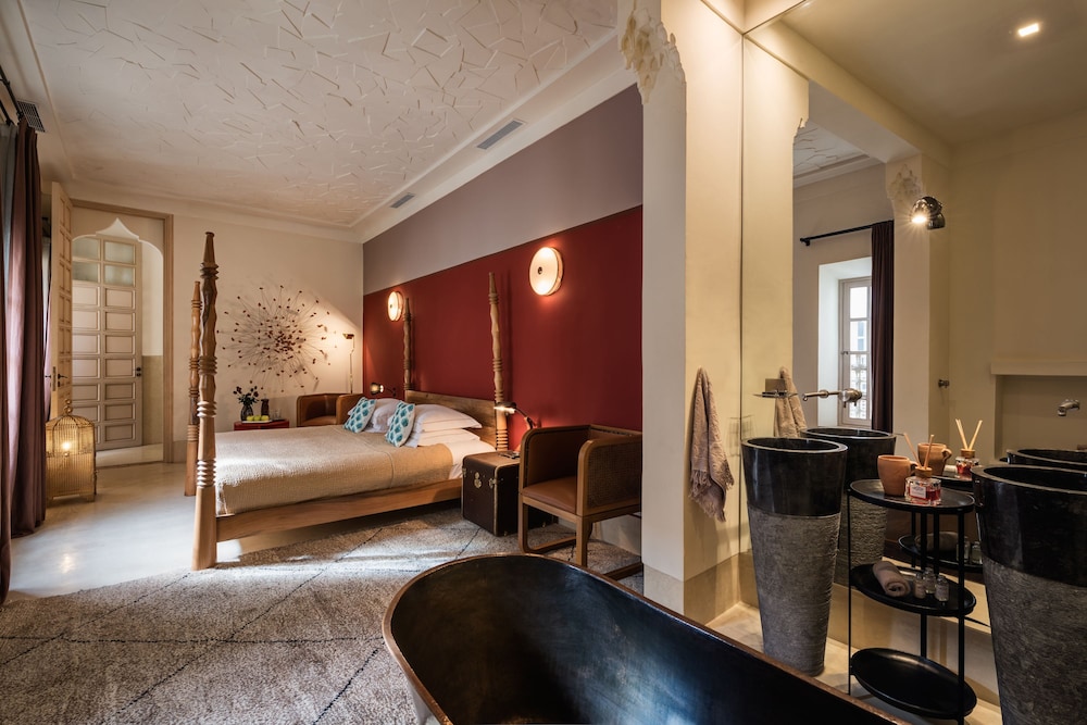 Riad 72 28/76