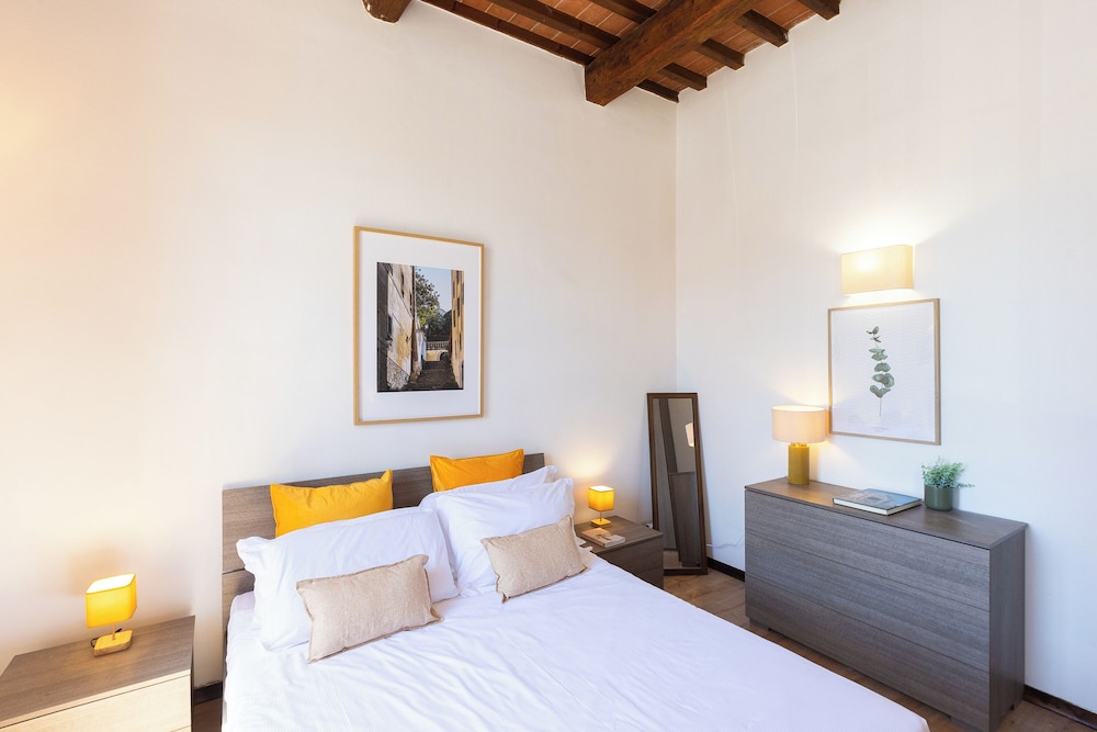 Rental In Rome Rosselli Palace Deluxe 3 Apartment 10/50