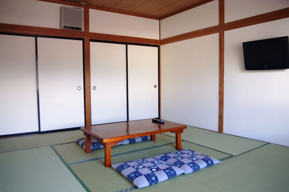 K S House Fuji View Hostel 17/62