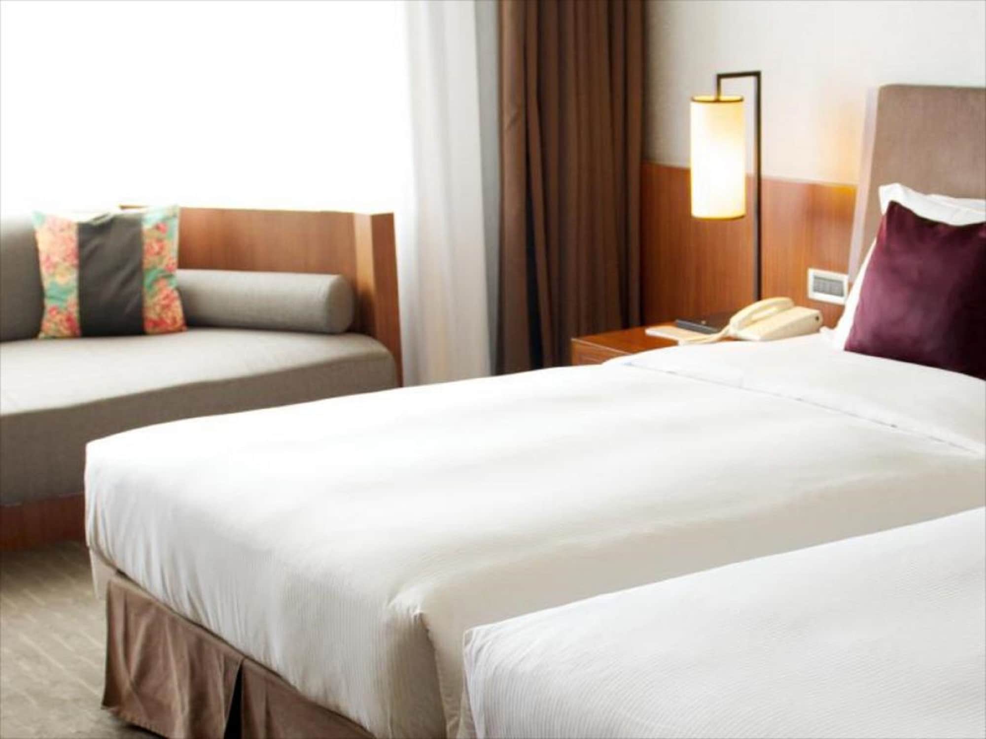 SUPERIOR, TWIN BEDS