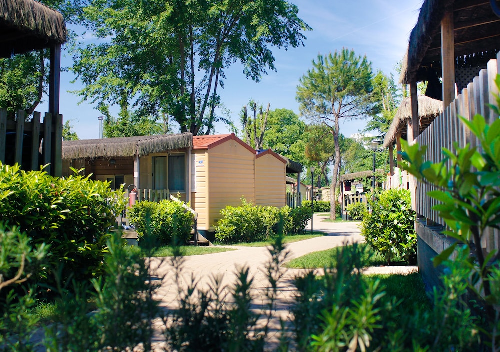 Altomincio Family Park - Campground 67/69