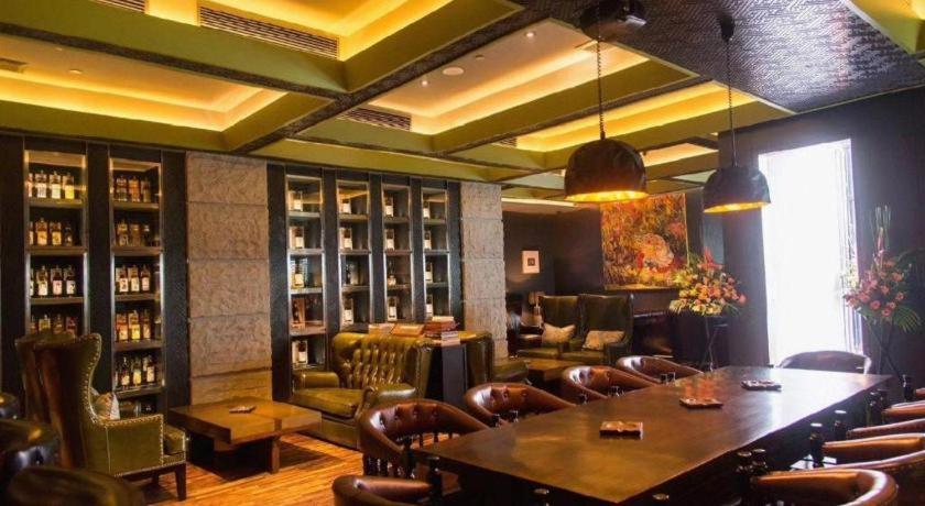 Shantou Haiyi Panorama Hotel 28/31
