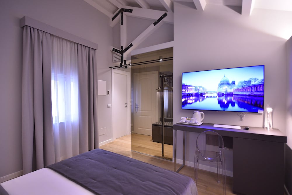 Palazzo Marletta House Hotel 43/51