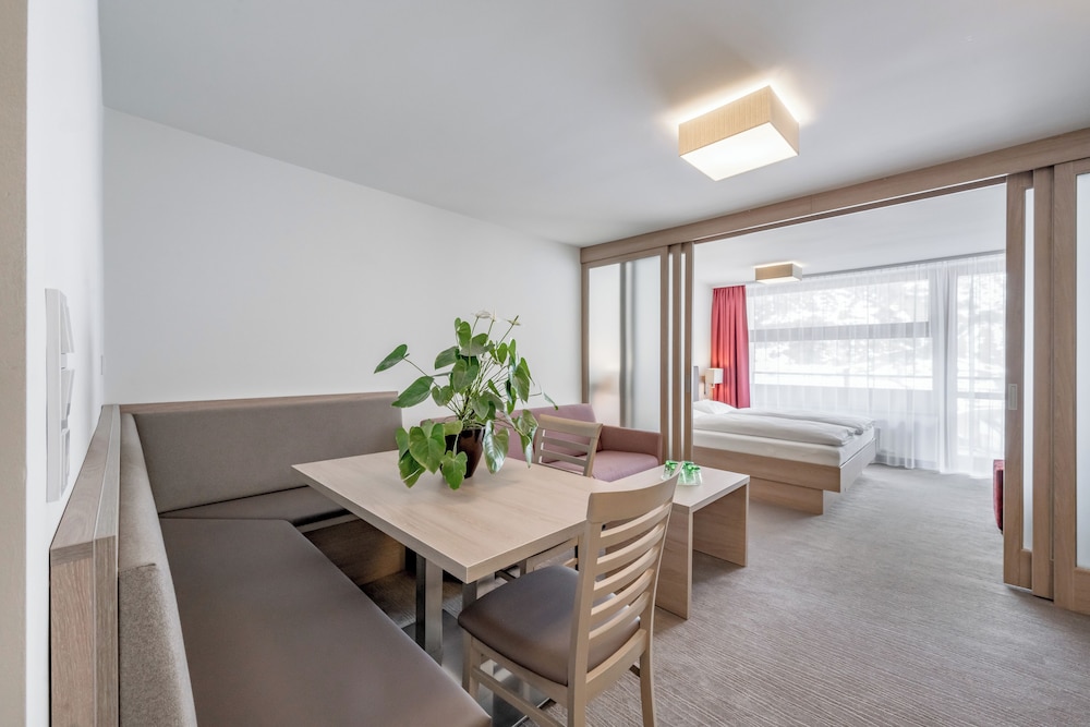 Hotel Lohmann 25/50