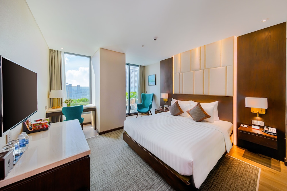 New Orient Hotel Danang 27/70